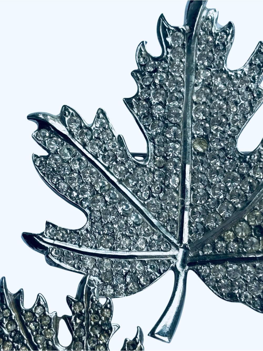 Bond Boyd Signed Vintage Rhinestone Maple Leaf Brooch Pin Set Silver Tone - Picture 4 of 11